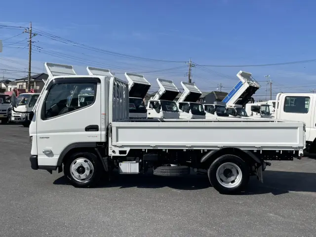 三菱 キャンター 2RG-FBA20(2WD)の写真8