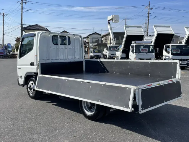 三菱 キャンター 2RG-FBA20(2WD)の写真13