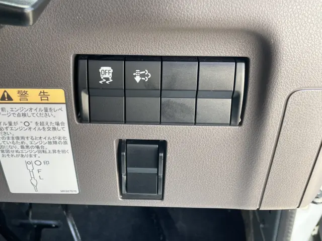 三菱 キャンター 2RG-FBA20(2WD)の写真29