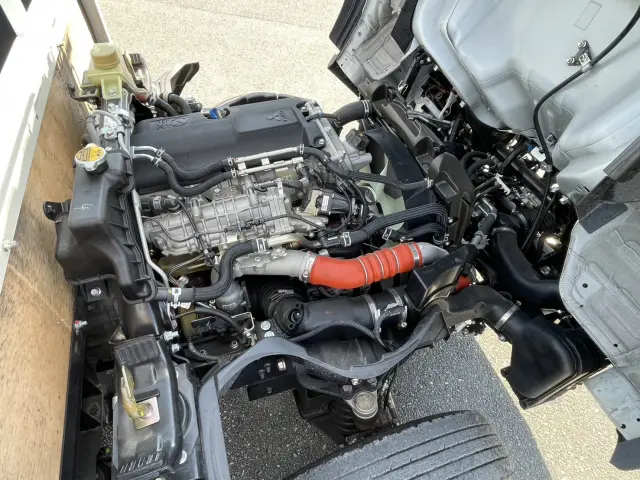 三菱 キャンター 2RG-FBA20(2WD)の写真37