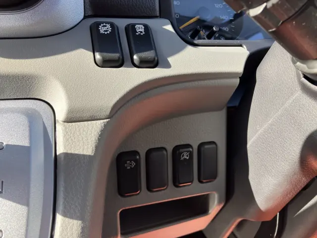 三菱 キャンター 2RG-FDA20(2WD)の写真33