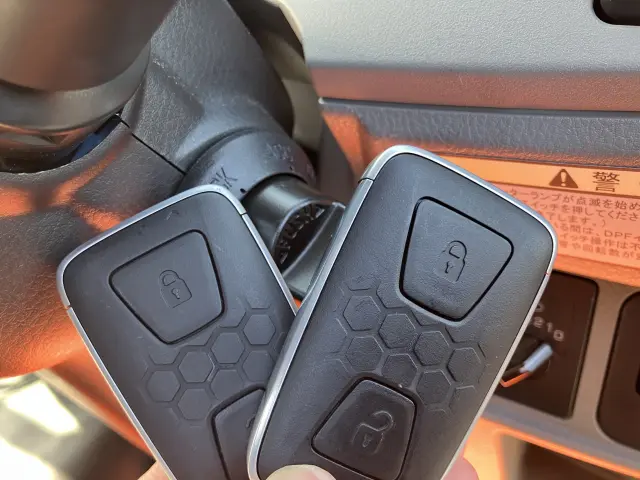 三菱 キャンター 2RG-FDA20(2WD)の写真36