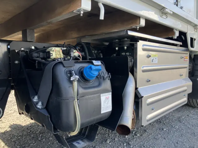 三菱 キャンター 2RG-FDA20(2WD)の写真42