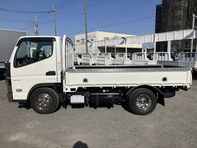三菱 キャンター 2RG-FDA20(2WD)の写真49