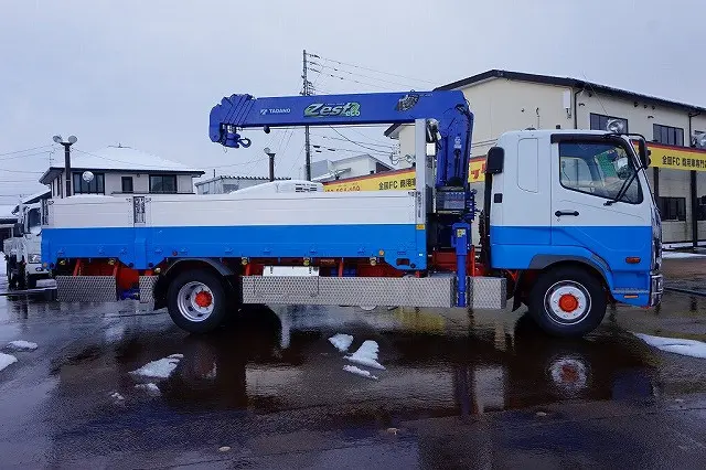 三菱 ファイター QKG-FK62FZ(2WD)の写真24