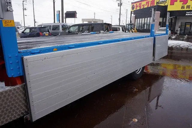 三菱 ファイター QKG-FK62FZ(2WD)の写真30