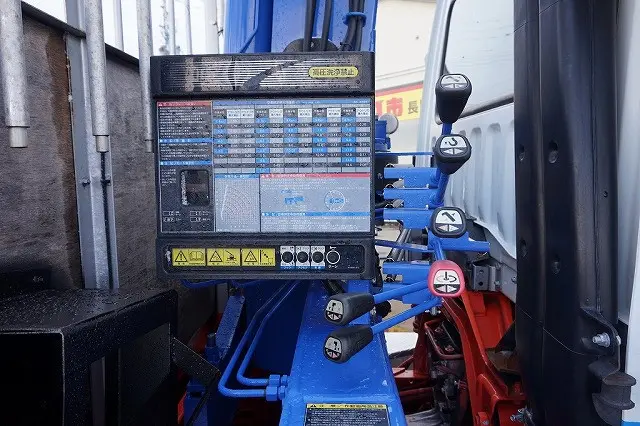 三菱 ファイター QKG-FK62FZ(2WD)の写真34