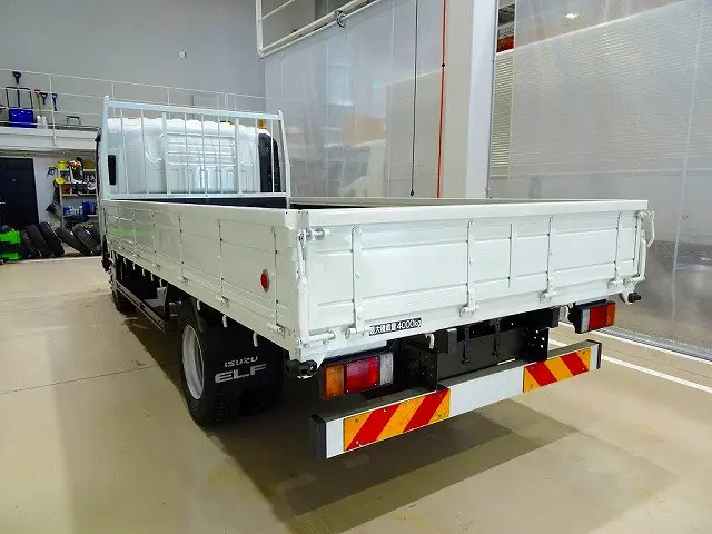 お問合せ管理No.A019 H29 エルフ 4t 高床 ワイドロング 平ボデー|いすゞ エルフ TPG-NPR85YN(2WD)の写真4