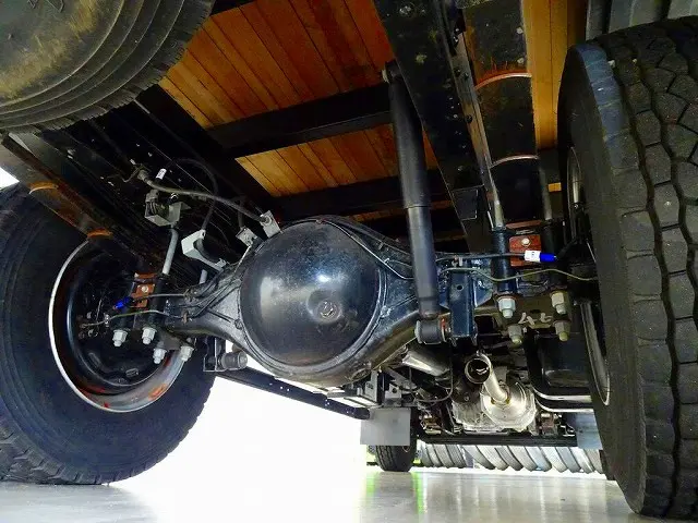 いすゞ エルフ TPG-NPR85YN(2WD)の写真37