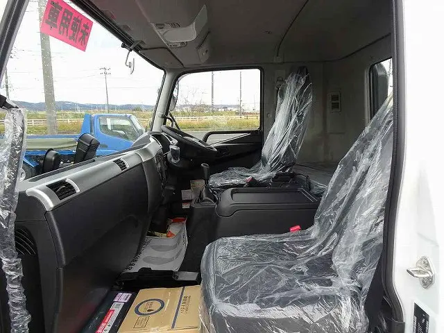 三菱 ファイター 2KG-FK65F(2WD)の写真9