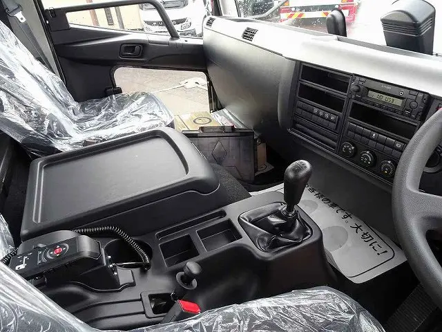 三菱 ファイター 2KG-FK65F(2WD)の写真11