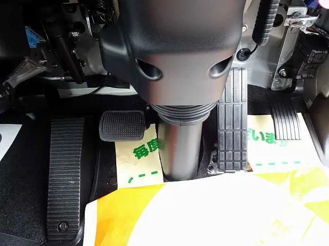 三菱 ファイター 2KG-FK65F(2WD)の写真18