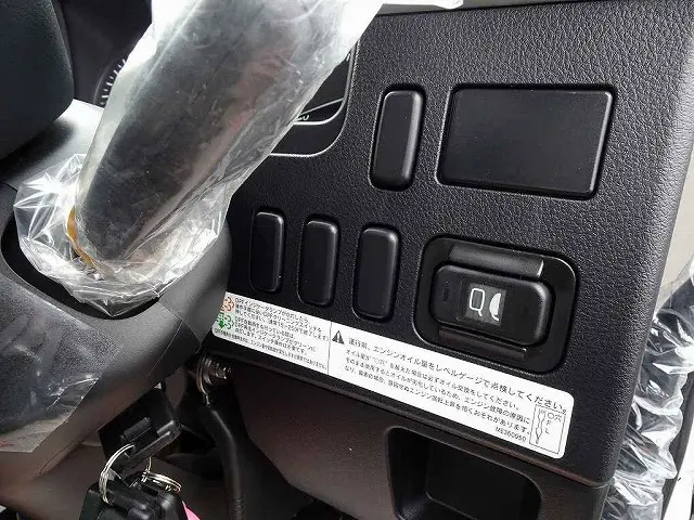 三菱 ファイター 2KG-FK65F(2WD)の写真19