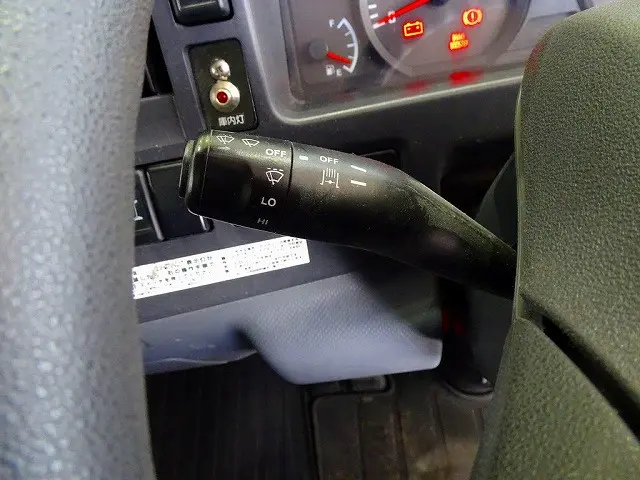 いすゞ エルフ TPG-NPR85YN(2WD)の写真18