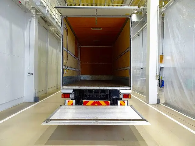 いすゞ エルフ TPG-NPR85YN(2WD)の写真20