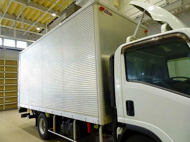 いすゞ エルフ TPG-NPR85YN(2WD)の写真26