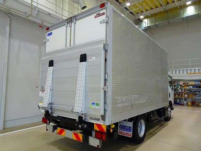 お問合せ管理No.F369　H28 エルフ 4t 高床 ワイドロング アルミバン マルチゲート付|いすゞ エルフ TPG-NPR85YN(2WD)の写真3