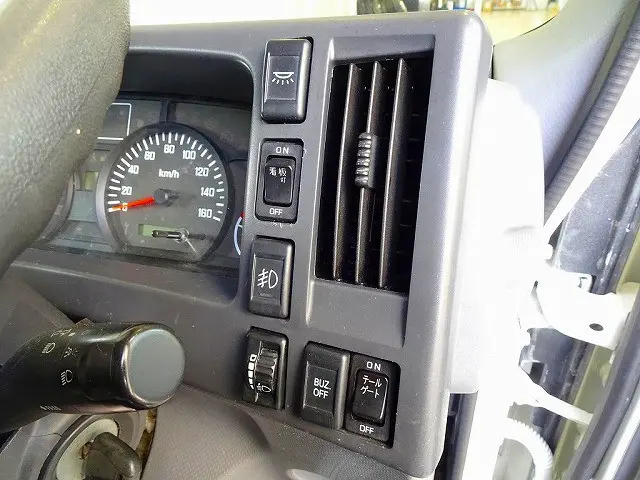 いすゞ エルフ TPG-NPR85YN(2WD)の写真17