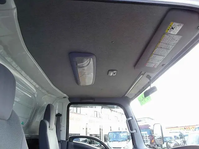 いすゞ エルフ TPG-NPR85YN(2WD)の写真14