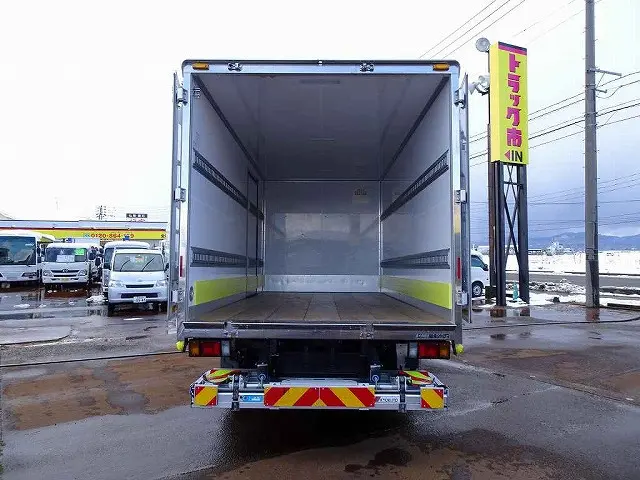 いすゞ エルフ TPG-NPR85YN(2WD)の写真18