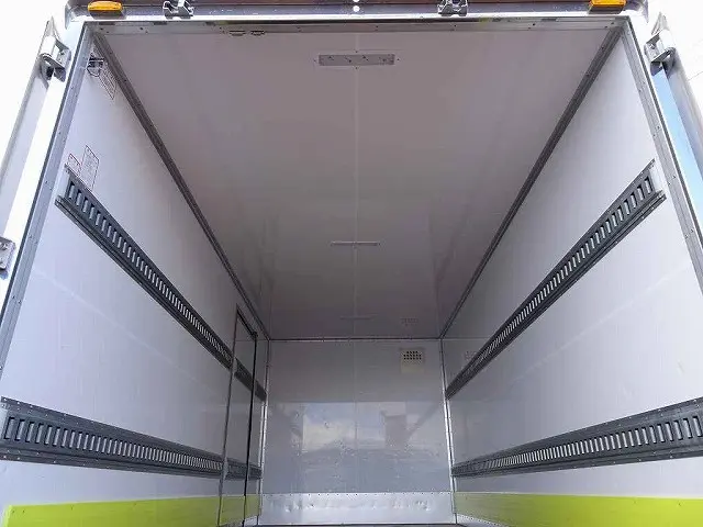 いすゞ エルフ TPG-NPR85YN(2WD)の写真21