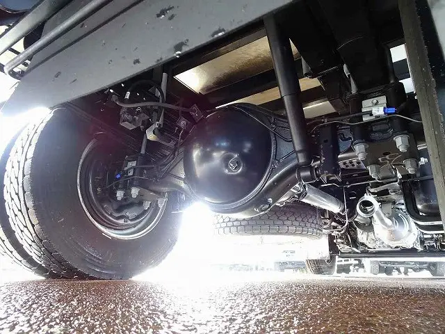 いすゞ エルフ TPG-NPR85YN(2WD)の写真37