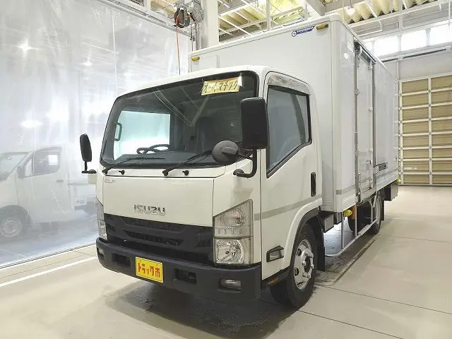 お問合せ管理No.F785　H28 エルフ 4t 高床 ワイドロング 保冷バン|いすゞ エルフ TPG-NPR85YN(2WD)の写真1