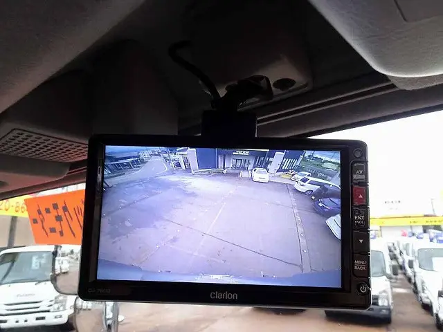 いすゞ ギガ QKG-CYJ77BA(8x4)の写真13