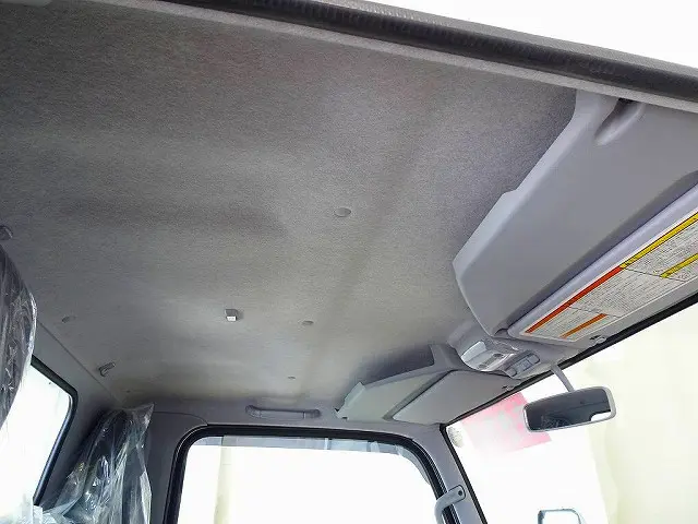 三菱 キャンター 2RG-FBAV0(2WD)の写真13