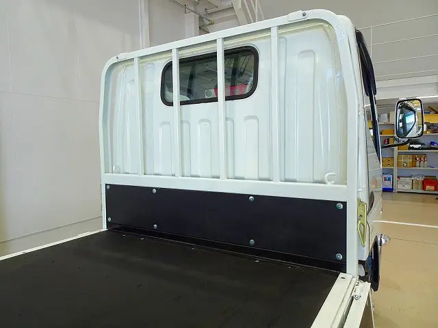 三菱 キャンター 2RG-FBAV0(2WD)の写真22