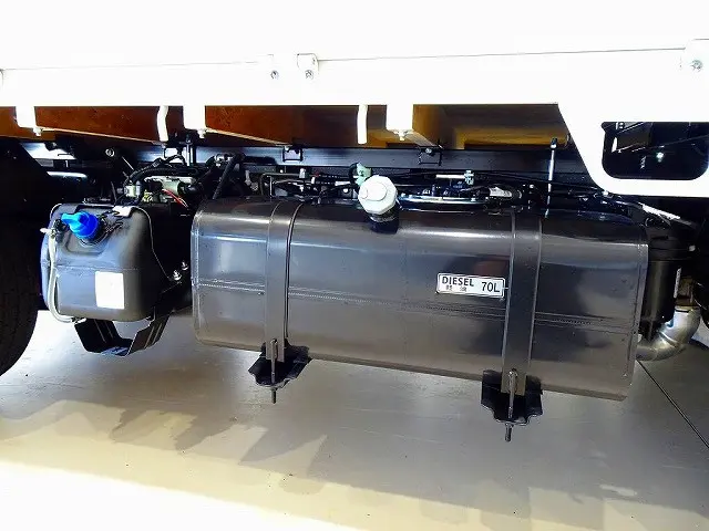 三菱 キャンター 2RG-FBAV0(2WD)の写真38