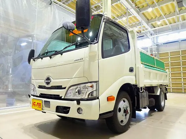 お問合せ管理No.B713　デュトロ 2.65t 4No. 4WD(切替式) FJL 強化ダンプ 未使用車|日野 デュトロ 2DG-XZU675T(4WD)の写真1