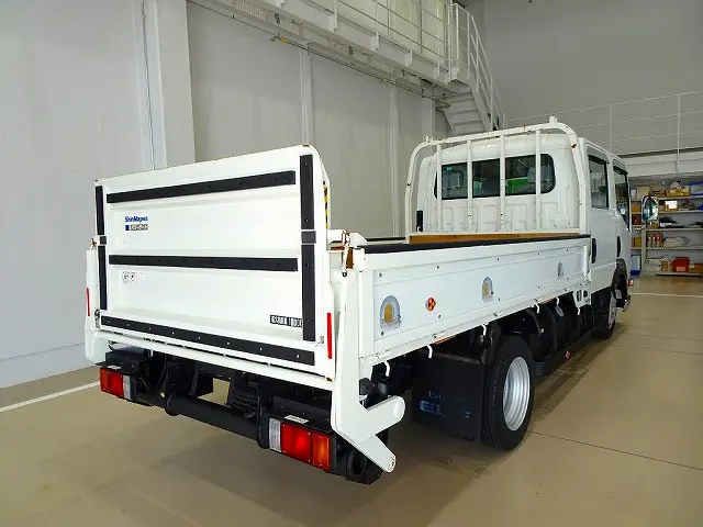 お問合せ管理No.C282　H26 エルフ 1.7t FFL 標準ロング Wキャブ/アーム式PG付 総重量5t未満|いすゞ エルフ TRG-NLR85AR(2WD)の写真3