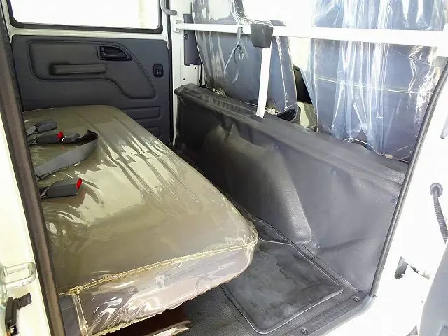 いすゞ エルフ TRG-NLR85AR(2WD)の写真20