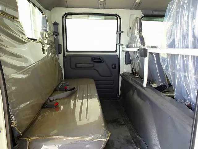 いすゞ エルフ TRG-NLR85AR(2WD)の写真21