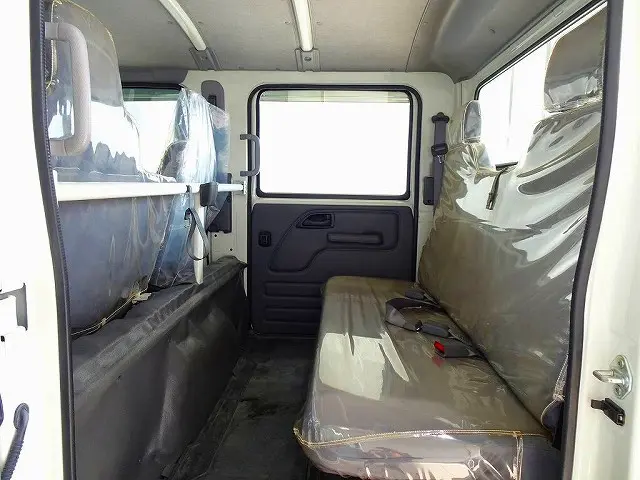 いすゞ エルフ TRG-NLR85AR(2WD)の写真23