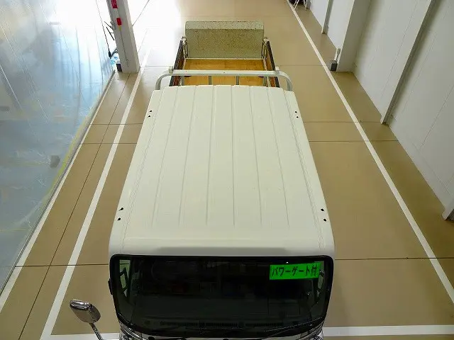 いすゞ エルフ TRG-NLR85AR(2WD)の写真37