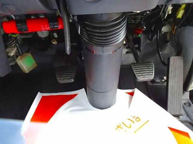 いすゞ エルフ TRG-NHS85A(4WD)の写真14