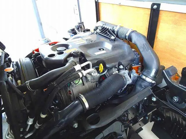 いすゞ エルフ TRG-NHS85A(4WD)の写真37