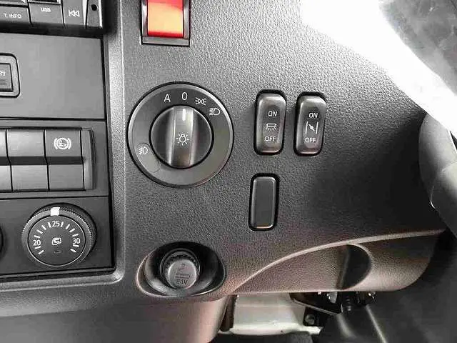 三菱 ファイター 2KG-FK62FZ(2WD)の写真19