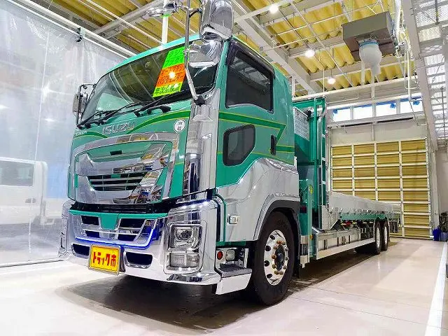 お問合せ管理No.E416　R1 ギガ 11.4t 3軸 2デフ アルミブロック タダノ4段クレーン付 リアエアサス 380ps|いすゞ ギガ 2PG-CYY77CY(6x4)の写真1