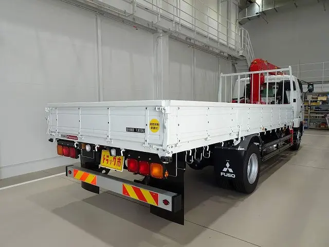 お問合せ管理No.E608 R6 ファイター 7.8t 増トン 標準ベッド付 ユニック4段クレーン付 240ps 未使用車|三菱 ファイター 2KG-FK62FZ(2WD)の写真3