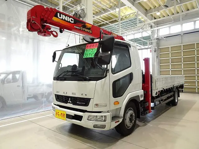 お問合せ管理No.E695　ファイター 7.4t 増トン 標準ベッド付 ユニック4段セルフクレーン付 240ps 未使用車|三菱 ファイター 2KG-FK62FZ(2WD)の写真1