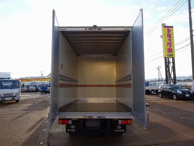 トヨタ ダイナ TKG-XZU675(4WD)の写真19