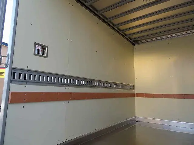 トヨタ ダイナ TKG-XZU675(4WD)の写真23