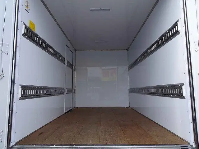 荷台内寸:320×175×190 東プレ R1年製 R観音扉/90度ストッパー付 箱厚み5.5cm 左サイドスライドドア ラッシング2段(53cm/125cm) 水抜き穴フロント1対 荷室LED灯2個|いすゞ エルフ TRG-NJR85A(2WD)の写真20