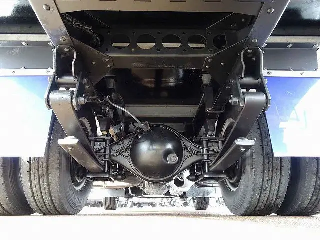 いすゞ エルフ TRG-NJR85A(2WD)の写真31