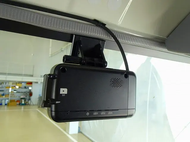 いすゞ エルフ TPG-NPS85AN(4WD)の写真17