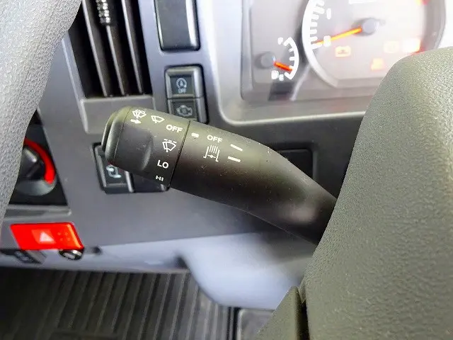 いすゞ エルフ TPG-NPS85AN(4WD)の写真22