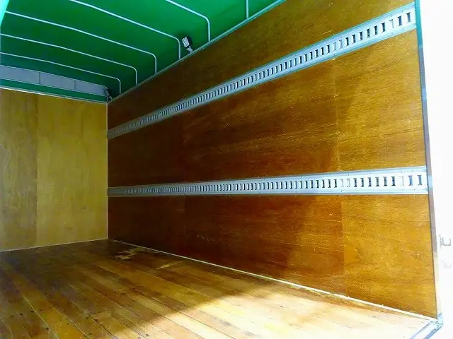 いすゞ エルフ TPG-NPS85AN(4WD)の写真29